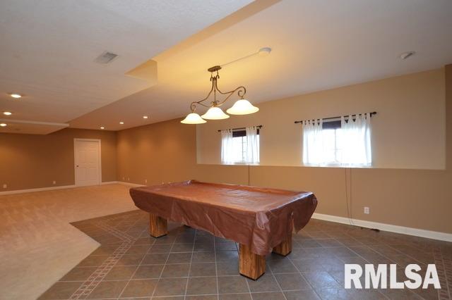 2045 West Geneva Road Peoria, IL 61615 - Photo 27 of 33 Gallery Image 27