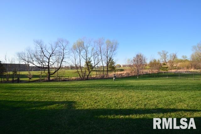 2045 West Geneva Road Peoria, IL 61615 - Photo 33 of 33 Gallery Image 33