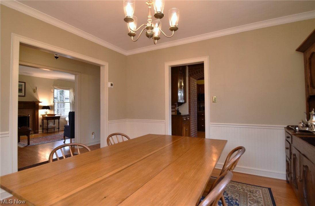 3712 Traver Road Beachwood, OH 44122 - Photo 14 of 43 features crown molding and bead board wainscotting