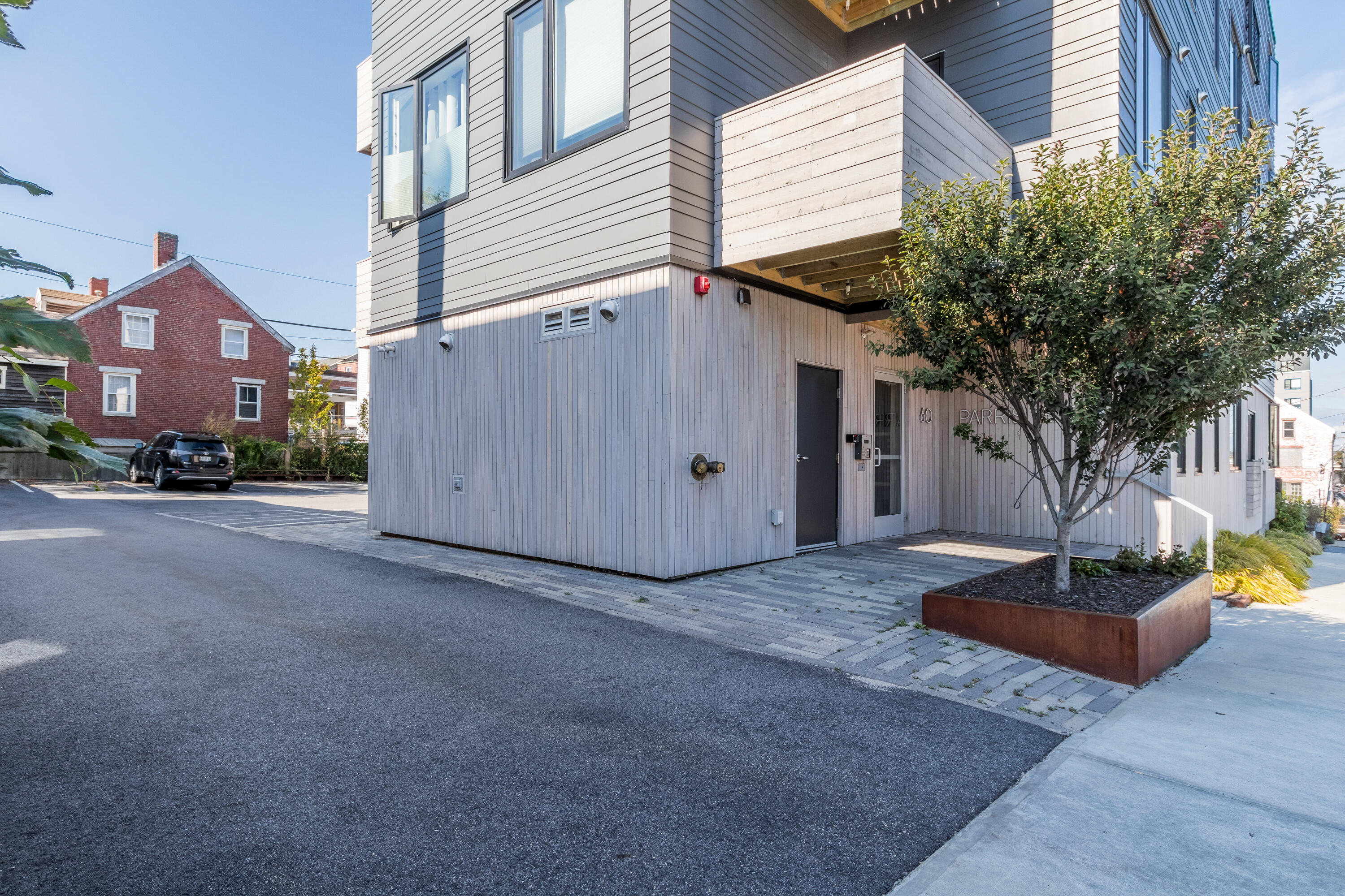 60 Parris Street, Unit 201 Portland, ME 04101 - Photo 10 of 58 20221024LB-81006