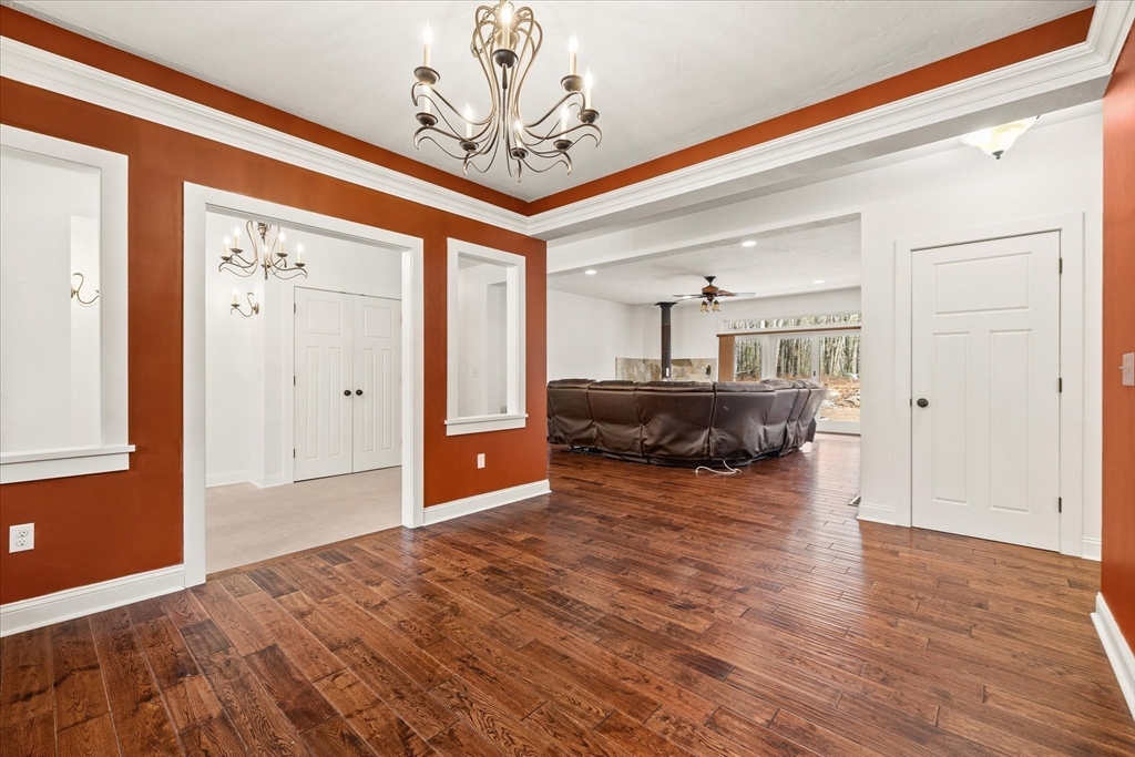 55 Ramshorn Road Charlton, MA 01507 - Photo 6 of 42