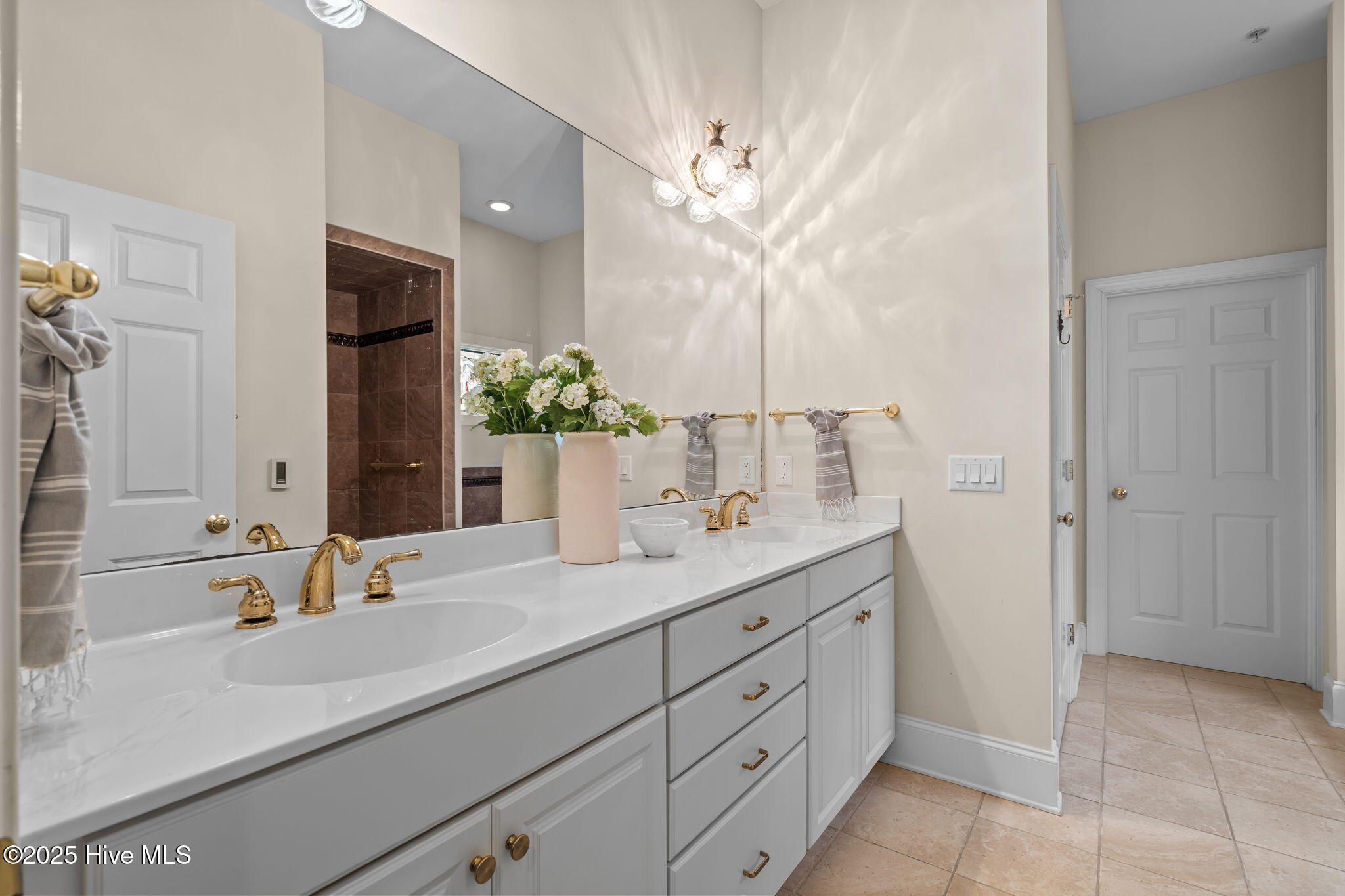 7 Stanton Circle Pinehurst, NC 28374 - Photo 14 of 33 Primary Suite