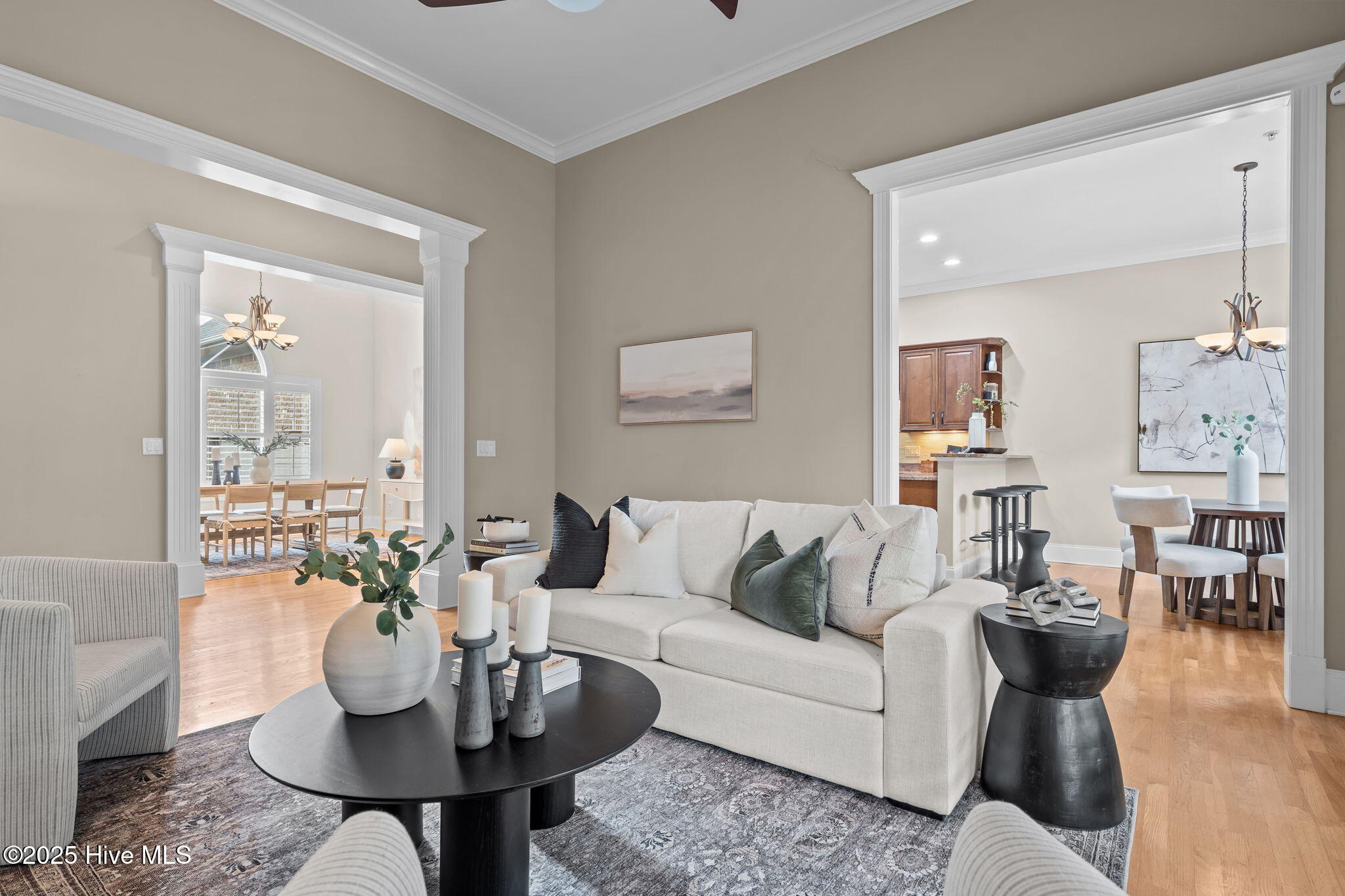 7 Stanton Circle Pinehurst, NC 28374 - Photo 2 of 33 Soaring ceilings