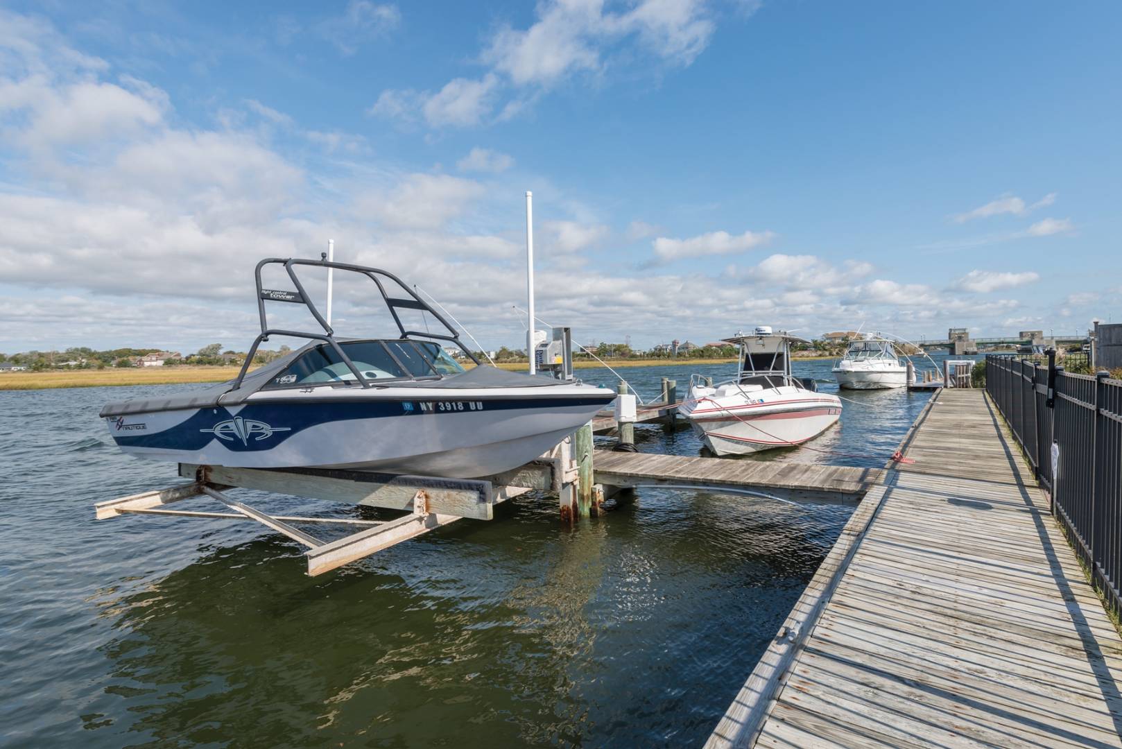 126 Dune Road Quogue, NY 11959 - Photo 18 of 26