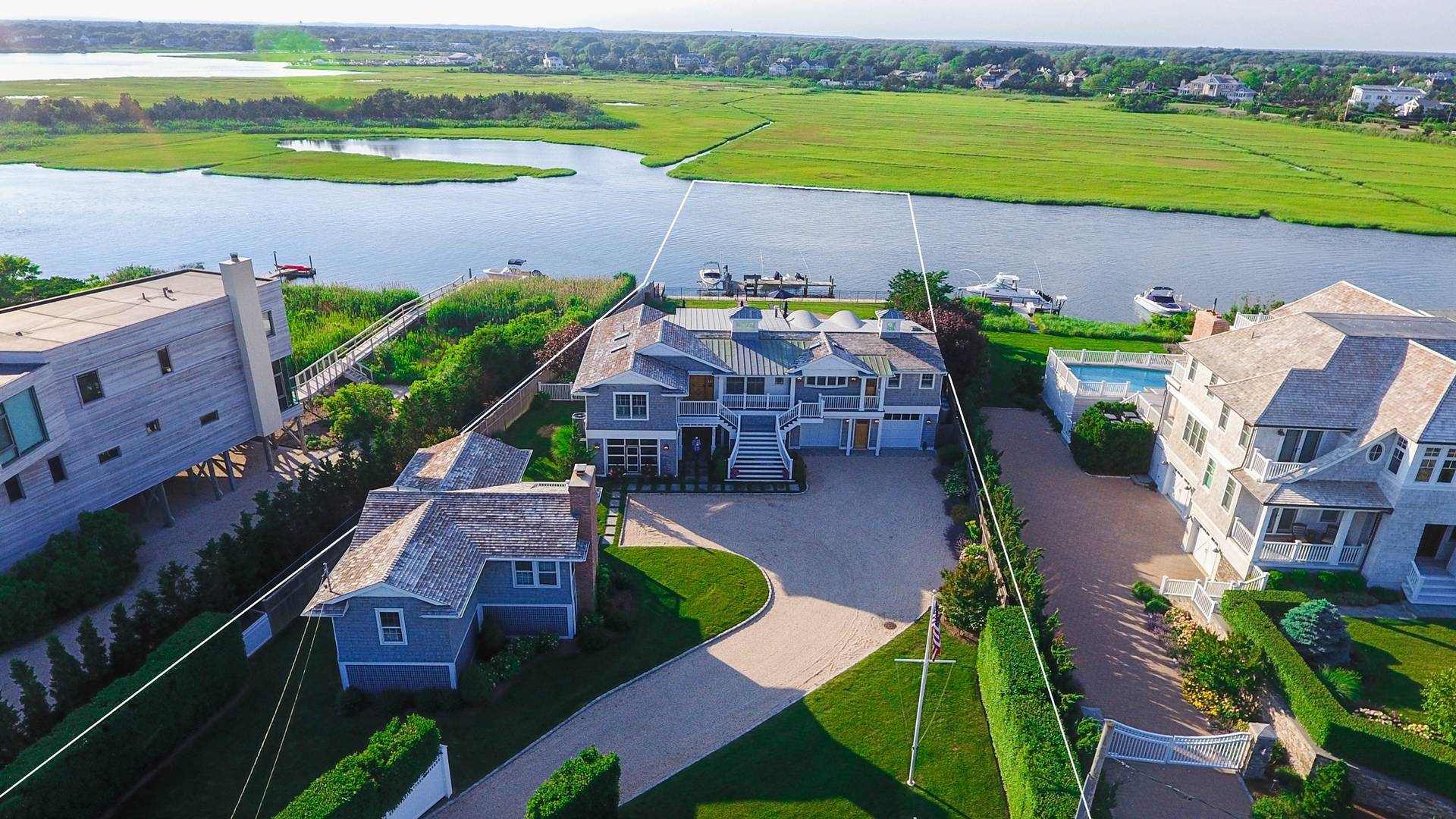 126 Dune Road Quogue, NY 11959 - Photo 21 of 26