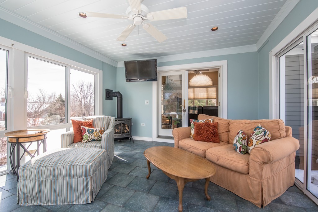 32 Spring Hill Road Merrimac, MA 01860 - Photo 11 of 30