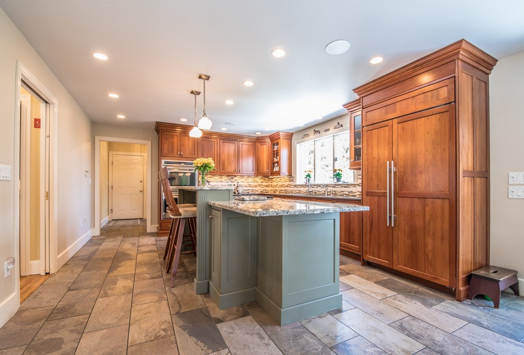 32 Spring Hill Road Merrimac, MA 01860 - Photo 4 of 30