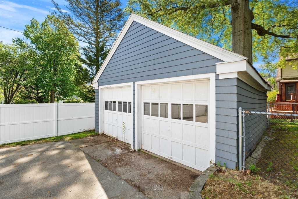 18 Taff Road Milton, MA 02186 - Photo 17 of 23 Gallery Image 17