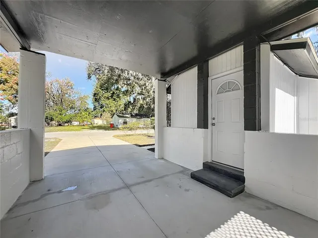 a view of an entryway