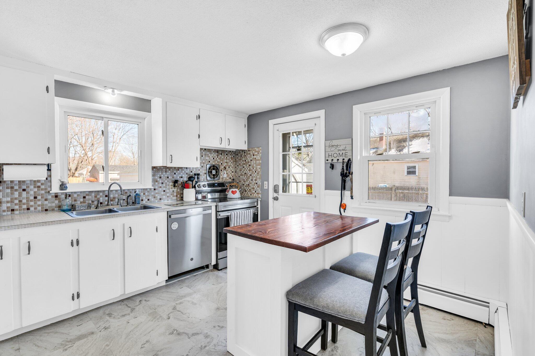 83 Independence Drive Westbrook, ME 04092 - Photo 14 of 35 14-web-or-mls-DSC00458