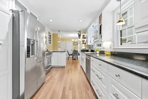 $1,275,000 | 62 Pearl Street, Boston, MA 02129