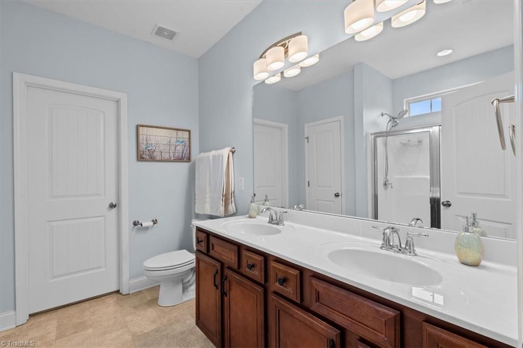 9141 Warren Road Kernersville, NC 27284 - Photo 9 of 19 Gallery Image 9
