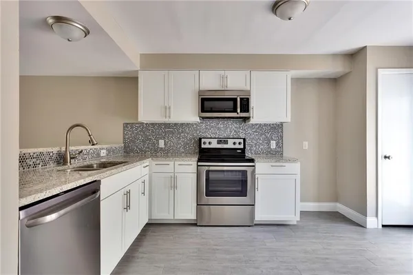 $2,000 | 2706 Mulford Cove, Unit A, Austin, TX 78741