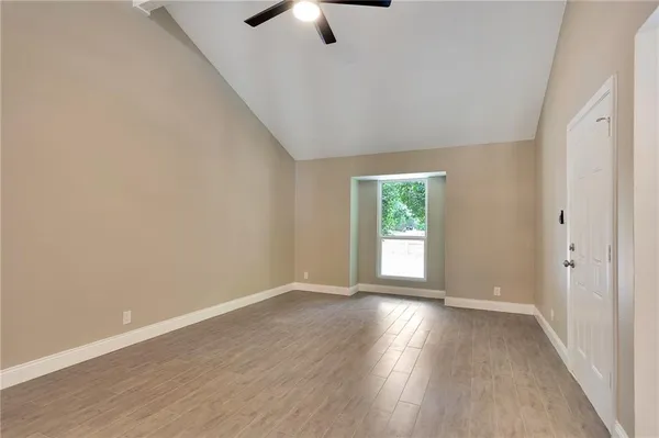 $2,000 | 2706 Mulford Cove, Unit A, Austin, TX 78741