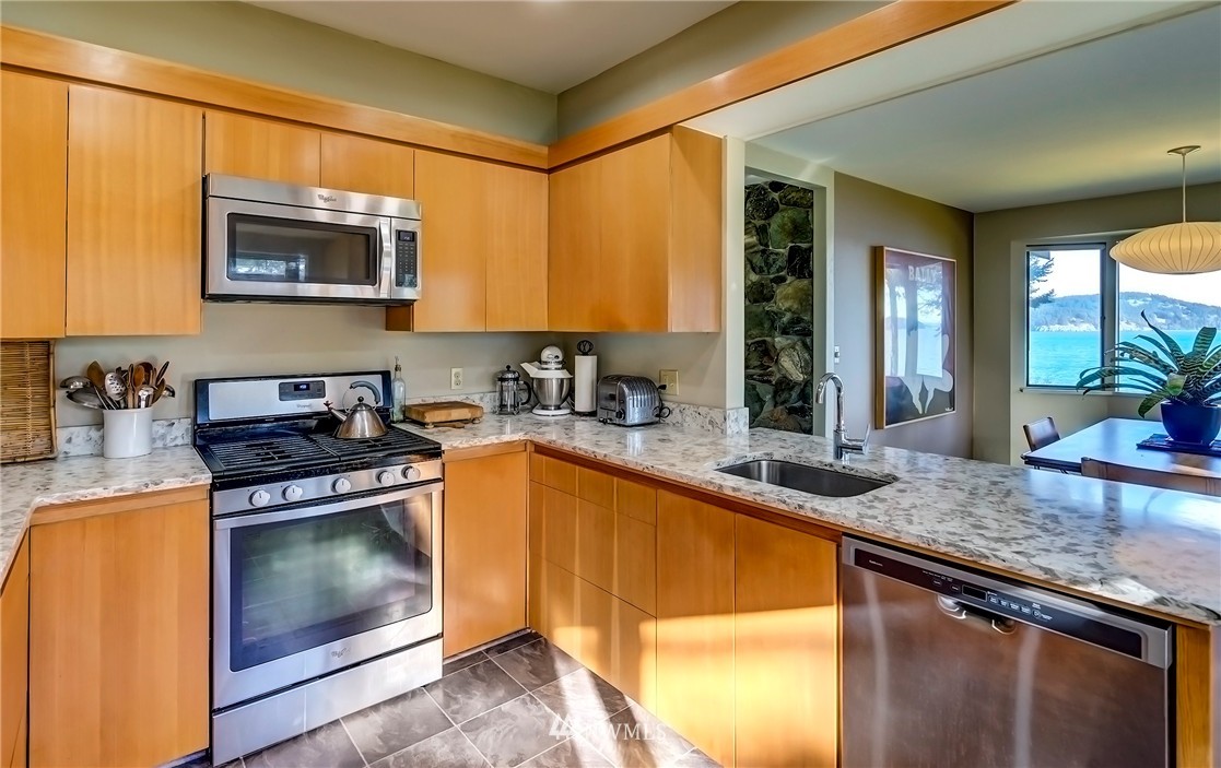 1167 Lopez Sound Road Lopez Island, WA 98261 - Photo 10 of 21