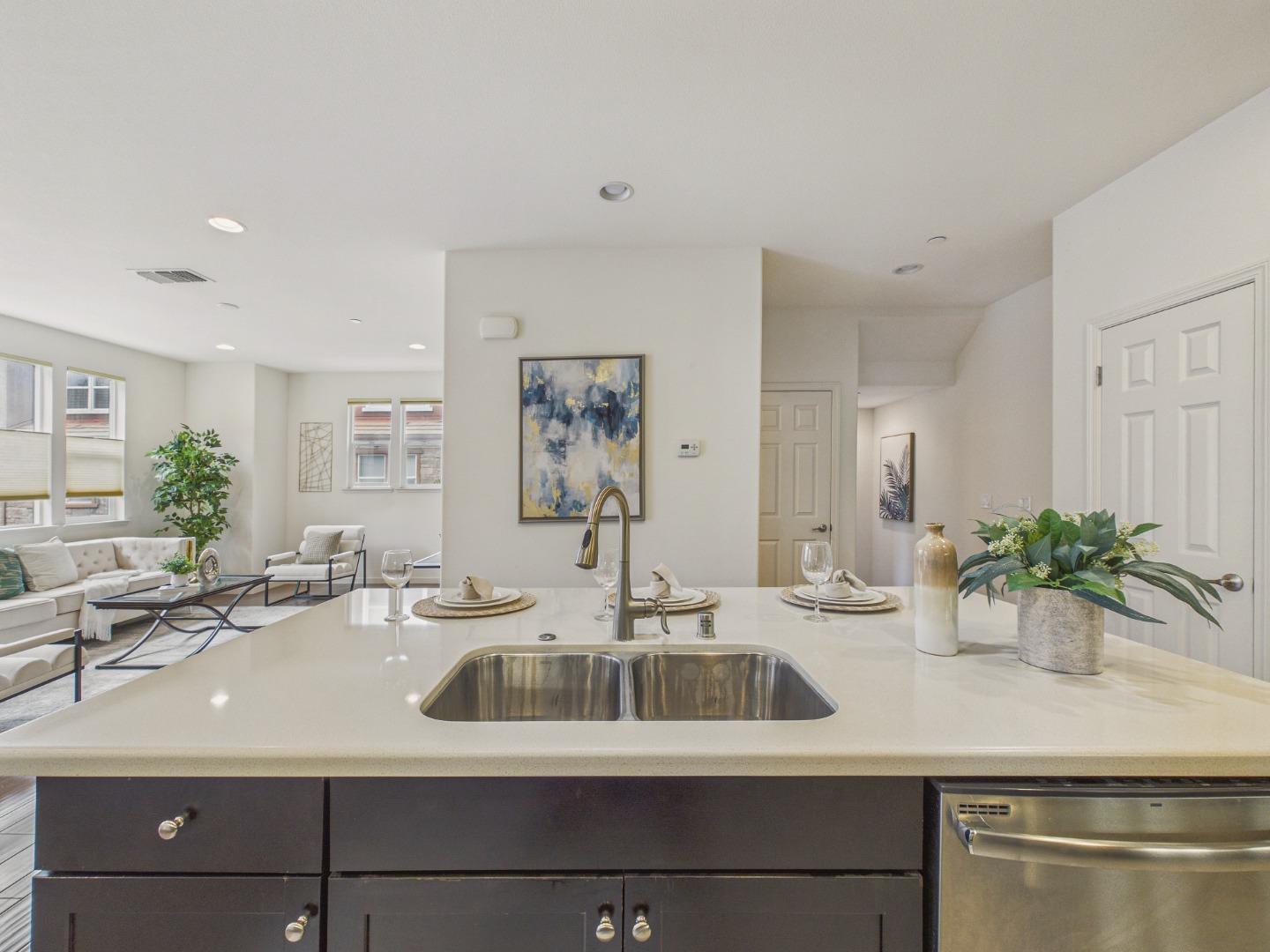 1575 Bleecker Street Milpitas, CA 95035 - Photo 10 of 28