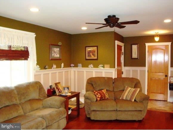 127 Sooy Place Road Vincentown, NJ 08088 - Photo 4 of 22