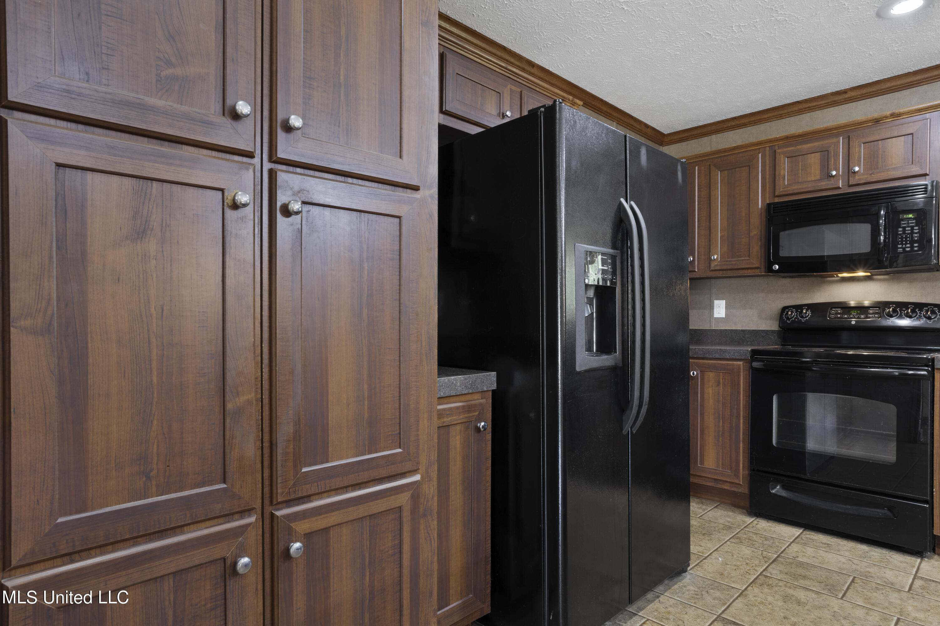 17146 Lakeview Road Saucier, MS 39574 - Photo 13 of 41 014