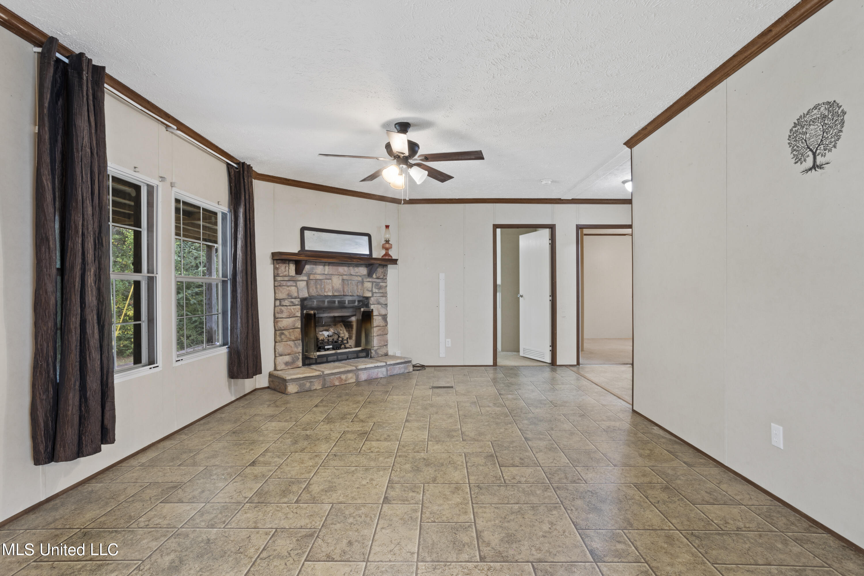 17146 Lakeview Road Saucier, MS 39574 - Photo 17 of 41 018