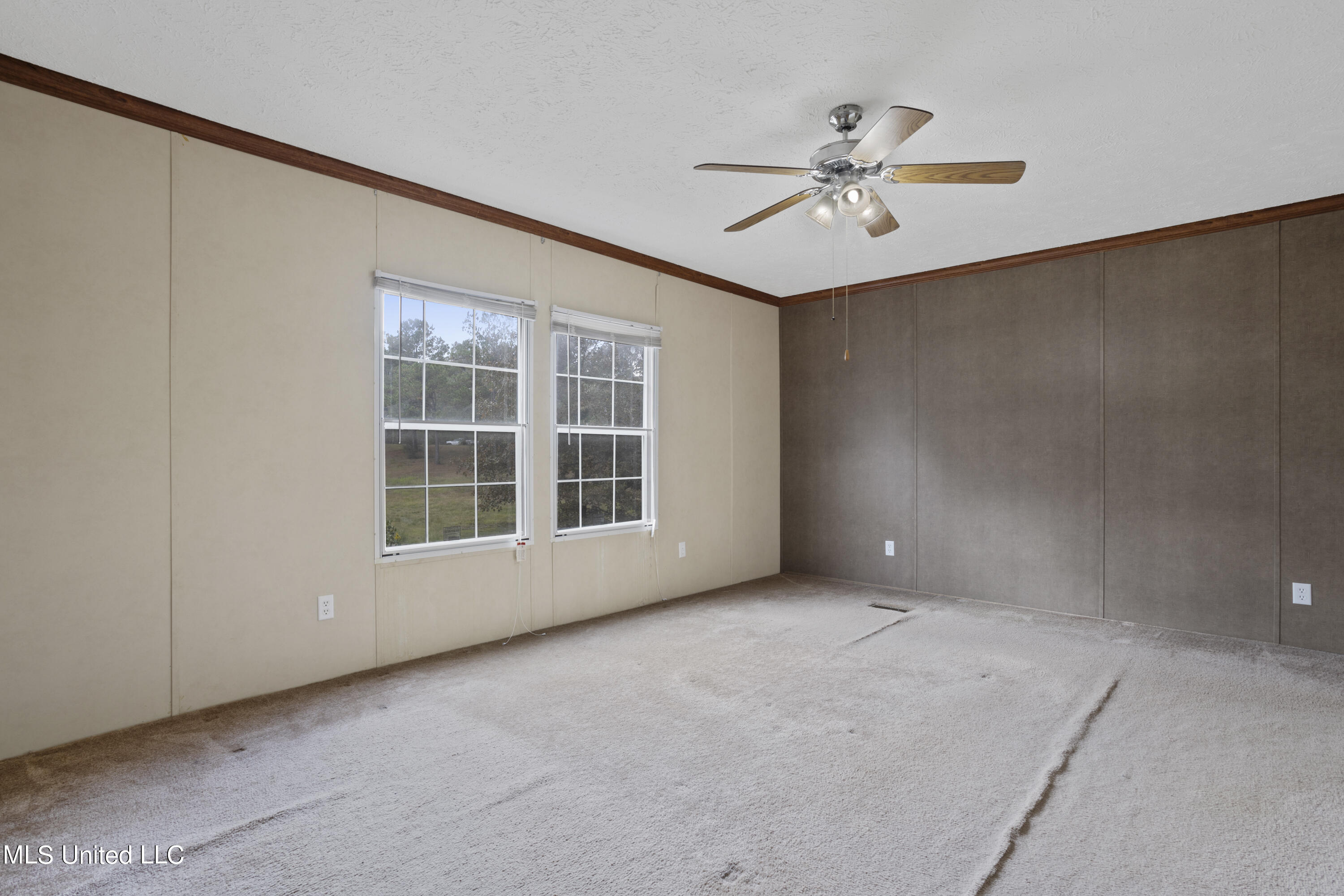 17146 Lakeview Road Saucier, MS 39574 - Photo 20 of 41 021