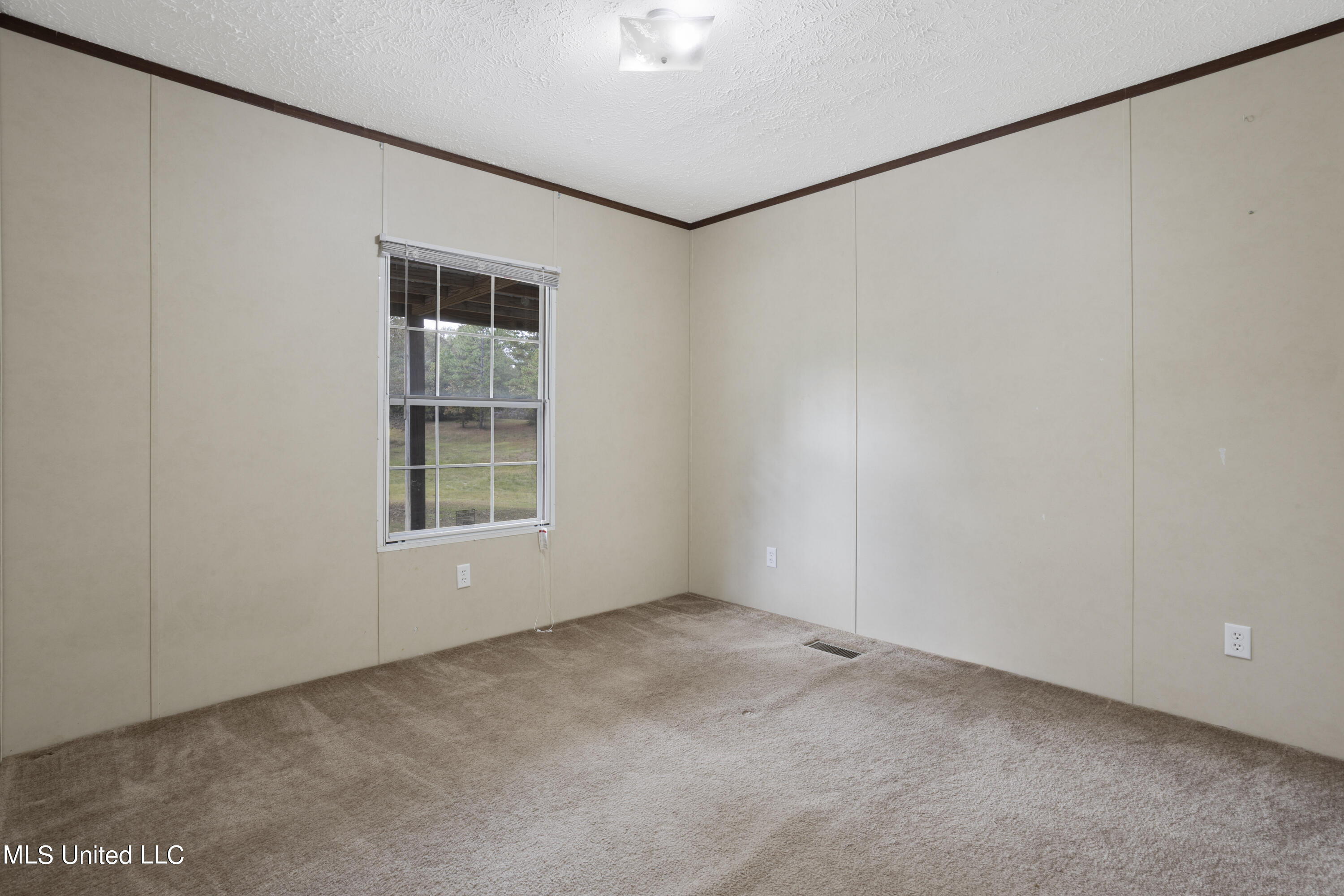 17146 Lakeview Road Saucier, MS 39574 - Photo 26 of 41 027