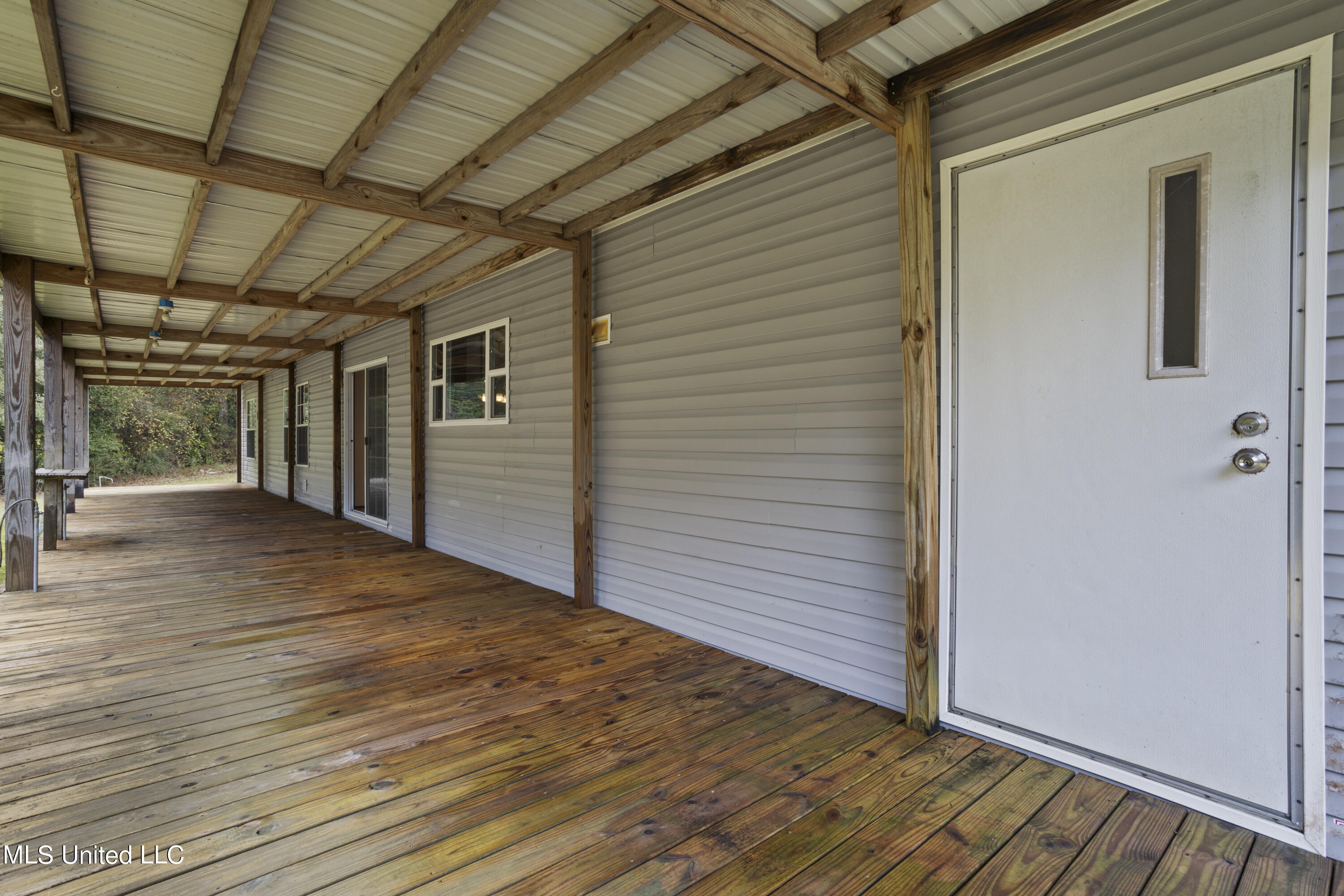 17146 Lakeview Road Saucier, MS 39574 - Photo 31 of 41 032