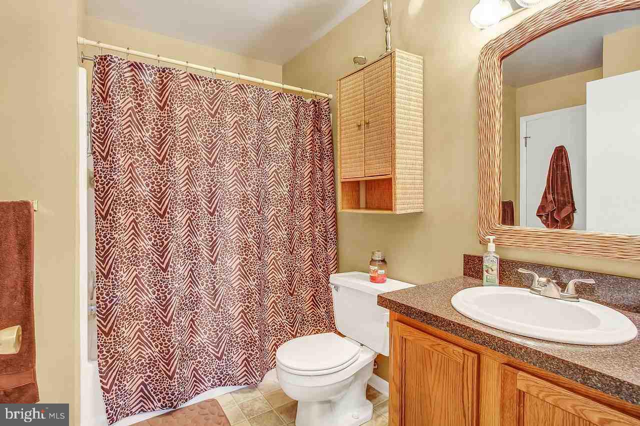 70 Greenleaf Road York, PA 17406 - Photo 12 of 25 Gallery Image 12