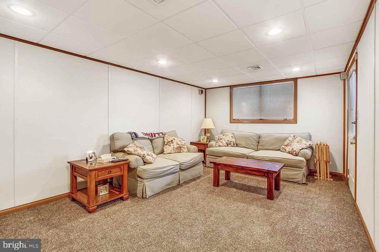 70 Greenleaf Road York, PA 17406 - Photo 18 of 25 Gallery Image 18