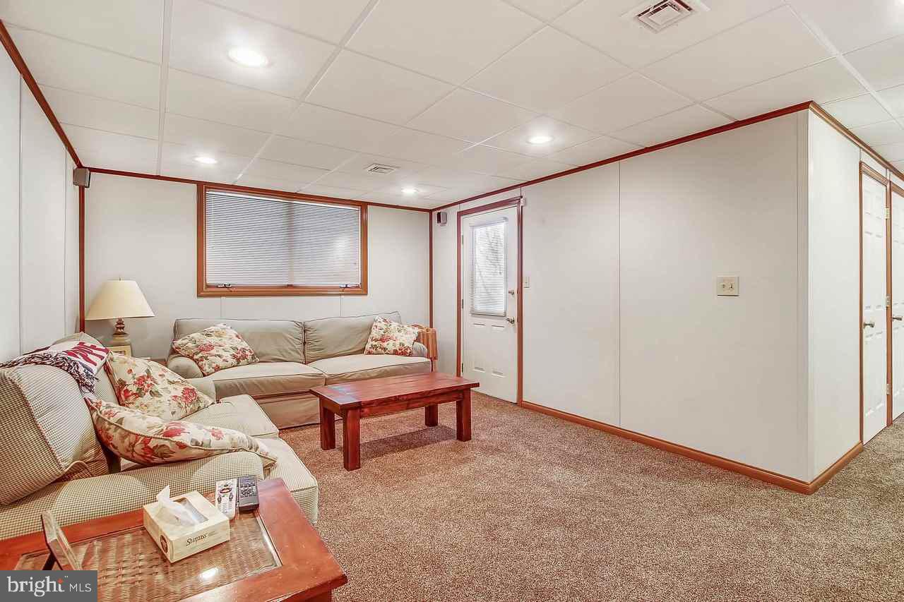 70 Greenleaf Road York, PA 17406 - Photo 19 of 25 Gallery Image 19