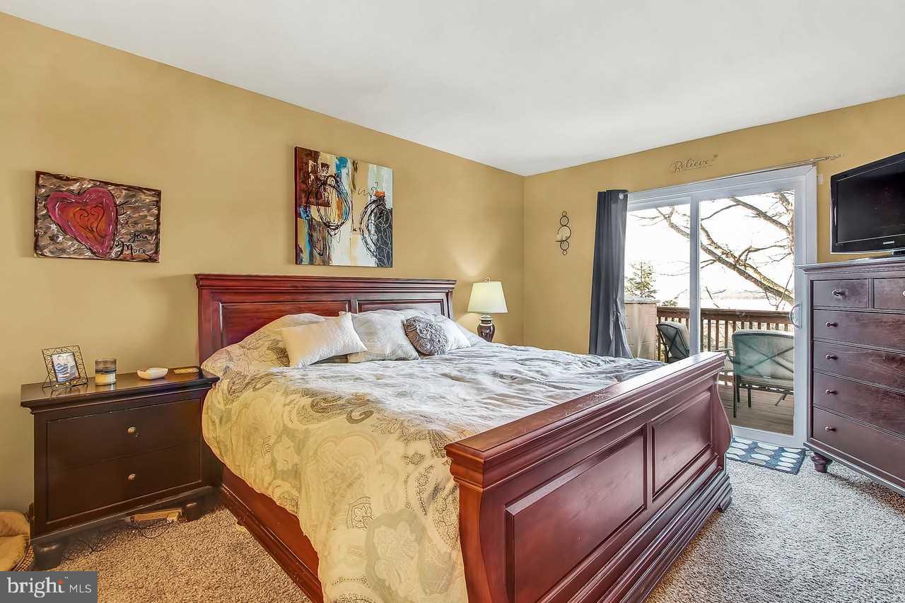 70 Greenleaf Road York, PA 17406 - Photo 10 of 25 Gallery Image 10