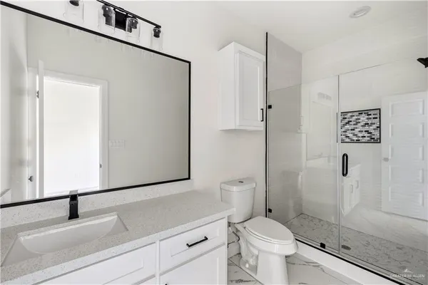 $1,380 | 1324 North Abesam Avenue, Unit 2, Edinburg, TX 78542