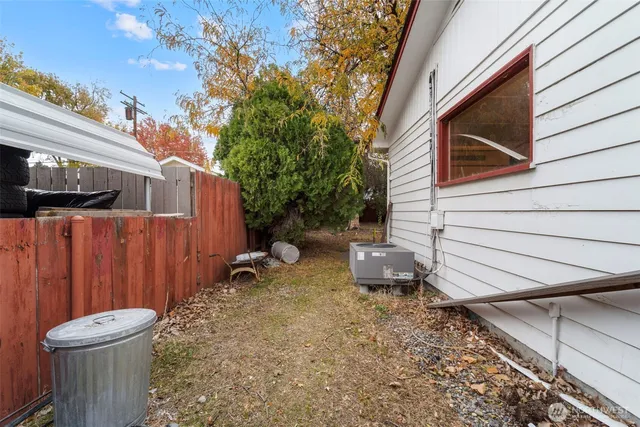 $360,000 | 1918 Pike Avenue, Richland, WA 99354