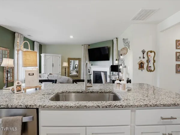 $345,000 | 5128 Lost Crk Drive, Morristown, TN 37813