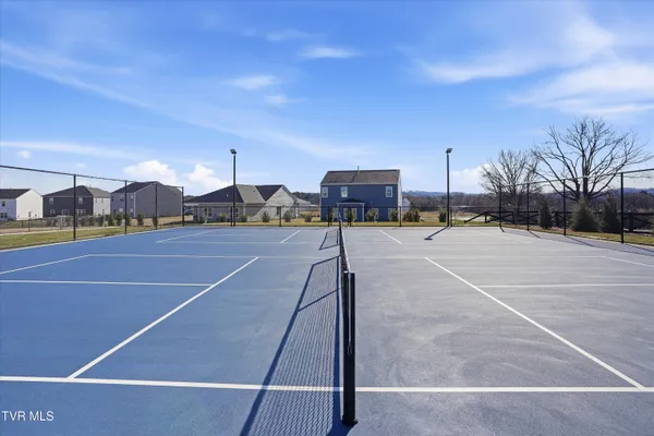 $345,000 | 5128 Lost Crk Drive, Morristown, TN 37813
