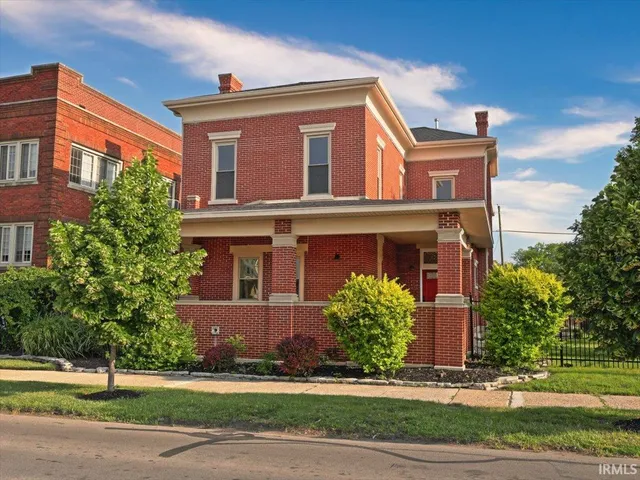$539,900 | 439 East Wayne Street, Fort Wayne, IN 46802