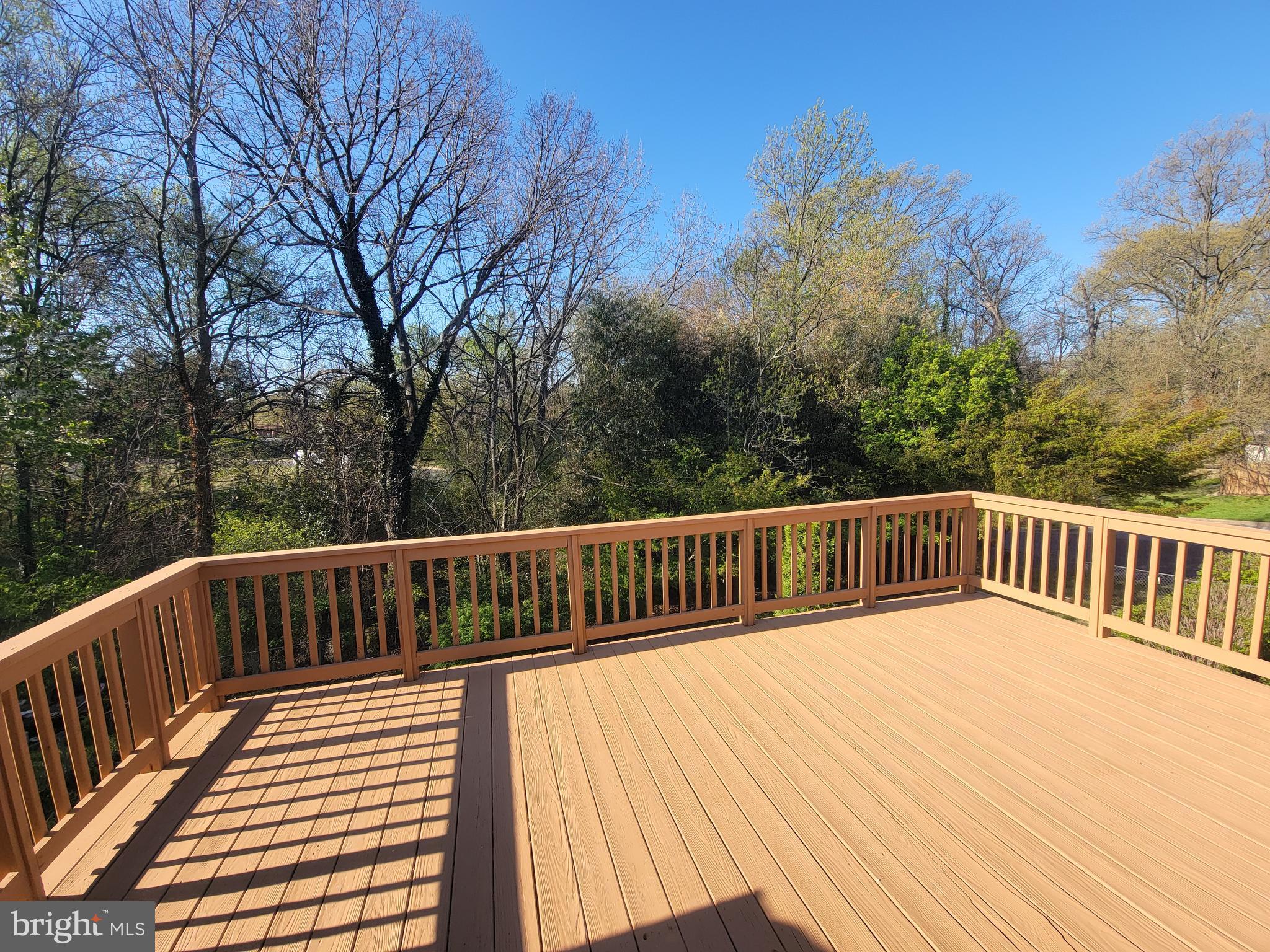 8112 Shady Spring Drive Gaithersburg, MD 20877 - Photo 5 of 29 Views