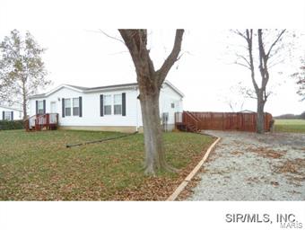 5434 2nd Street Waterloo, IL 62298 - Photo 2 of 12 Gallery Image 2