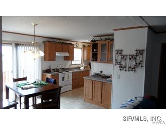 5434 2nd Street Waterloo, IL 62298 - Photo 10 of 12 Gallery Image 10