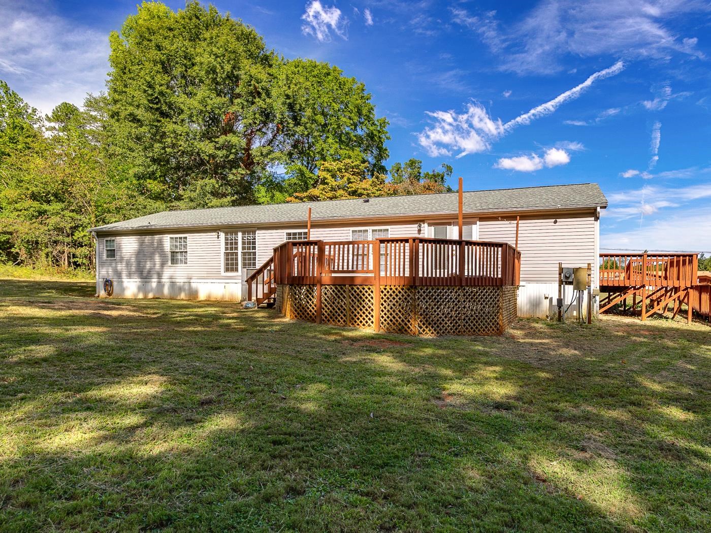 794 Neighborhood Road Wellford, SC 29385 - Photo 31 of 36 Gallery Image 31