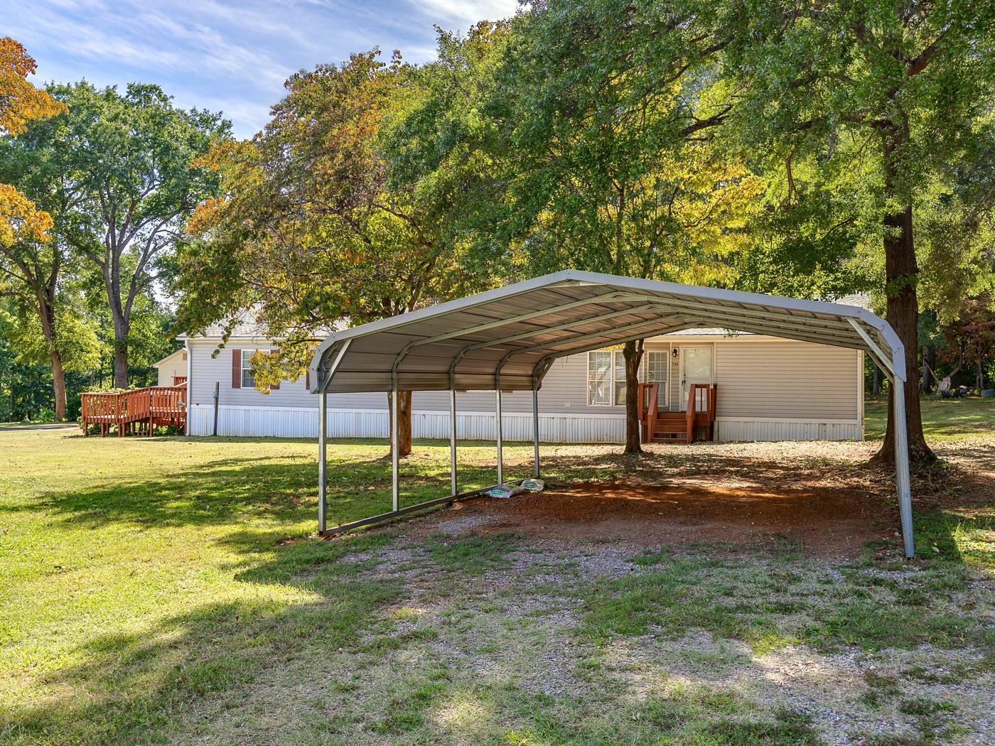 794 Neighborhood Road Wellford, SC 29385 - Photo 4 of 36 Gallery Image 4
