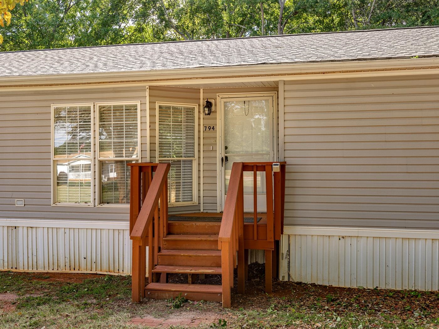794 Neighborhood Road Wellford, SC 29385 - Photo 5 of 36 Gallery Image 5