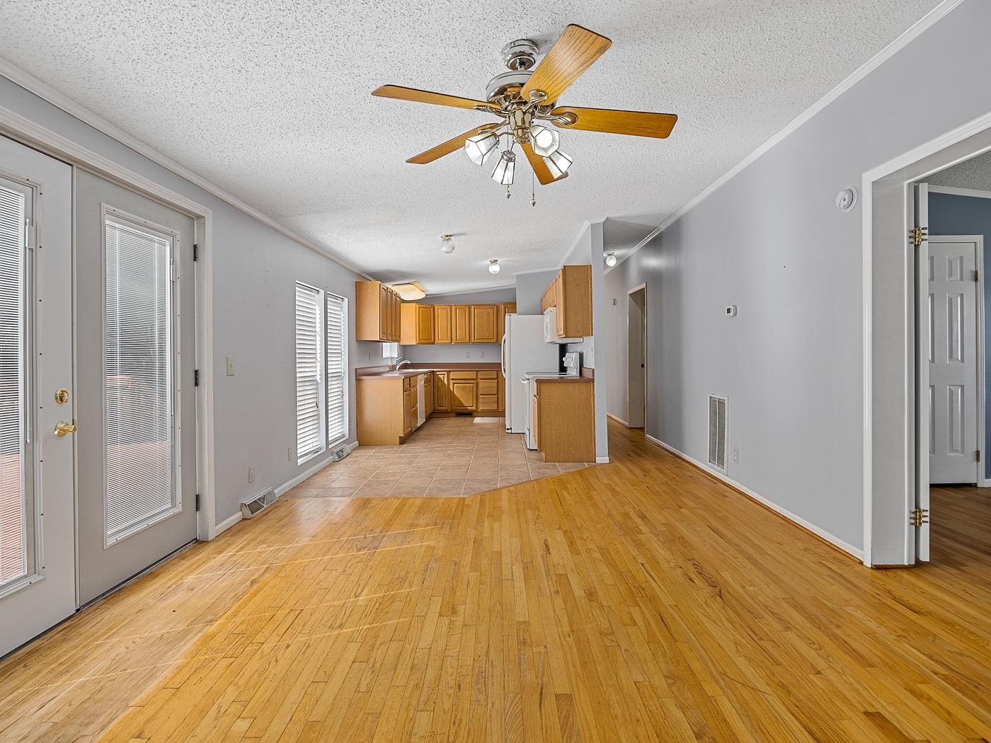 794 Neighborhood Road Wellford, SC 29385 - Photo 10 of 36 Gallery Image 10