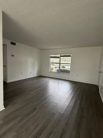 $1,500 | 2419 Southeast 16th Avenue, Unit H, Ocala, FL 34471