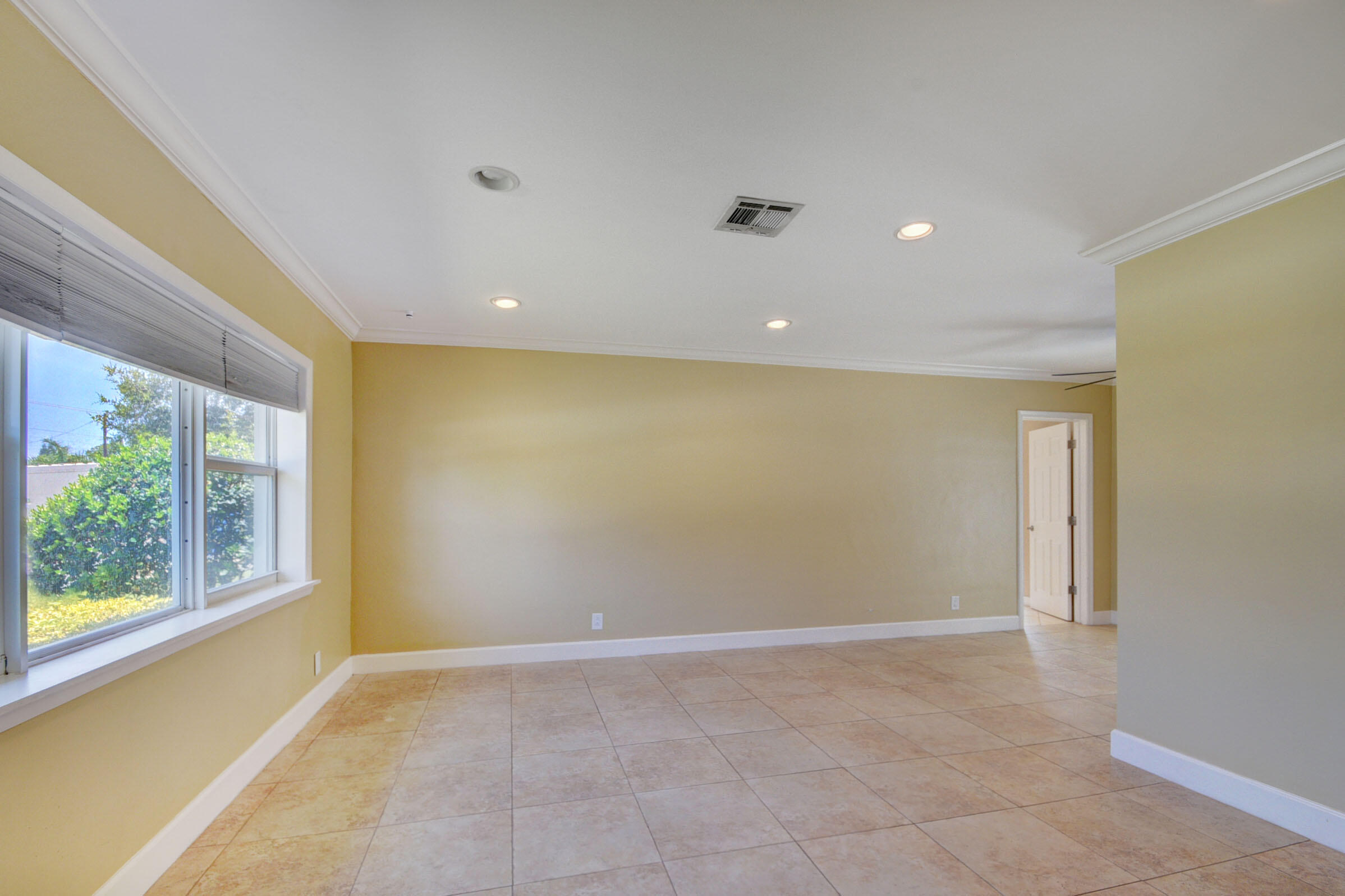 4775 Northwest 5th Avenue Boca Raton, FL 33431 - Photo 7 of 55 06_house (6)