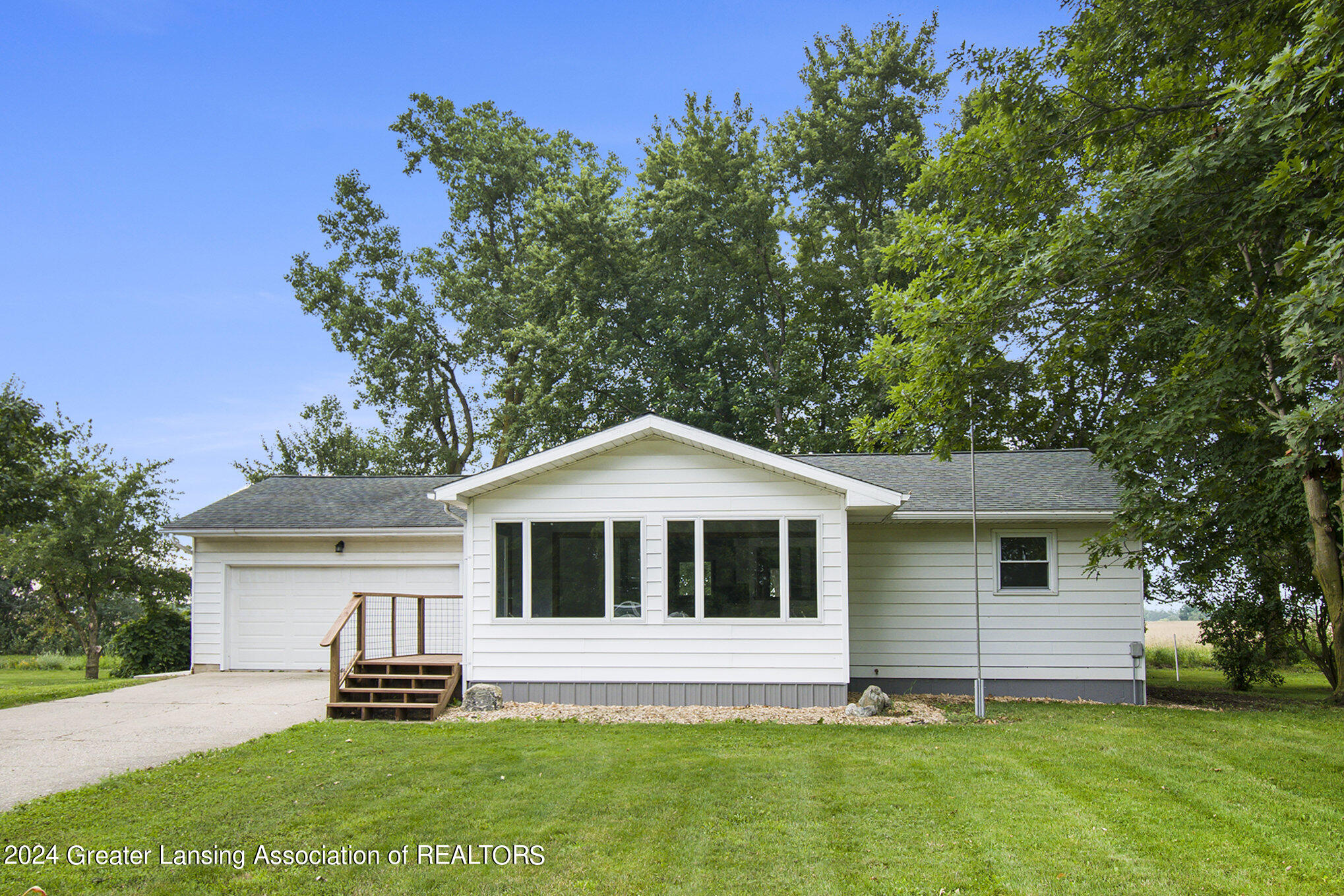 4195 Rainbow Lake Road Perrinton, MI 48871 - Photo 2 of 23 ndp3955