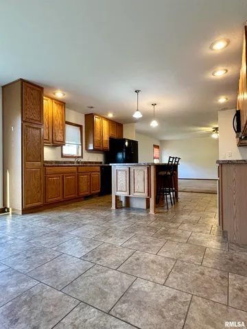 $280,000 | 2158 Langdon Road, Murrayville, IL 62668