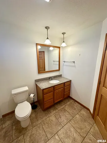 $280,000 | 2158 Langdon Road, Murrayville, IL 62668