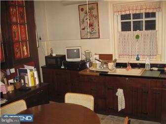 7211 Cresheim Road Philadelphia, PA 19119 - Photo 12 of 12 Kitchen