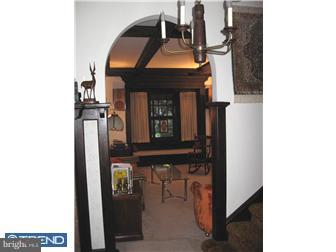 7211 Cresheim Road Philadelphia, PA 19119 - Photo 6 of 12