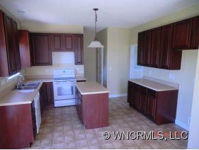 104 Woodfern Road Fletcher, NC 28732 - Photo 5 of 11